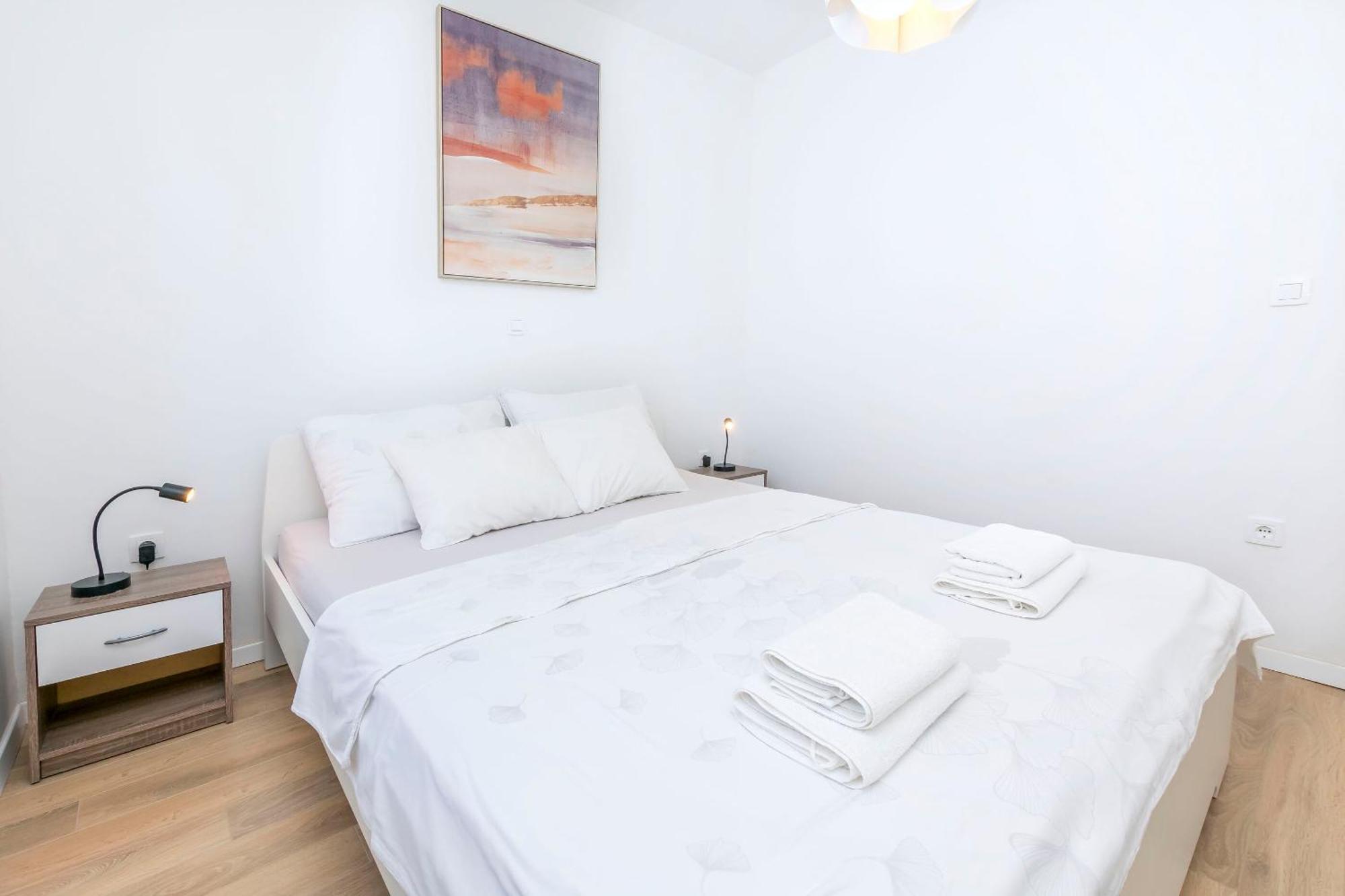 Apartments Tonka プリモシュテン 部屋 写真