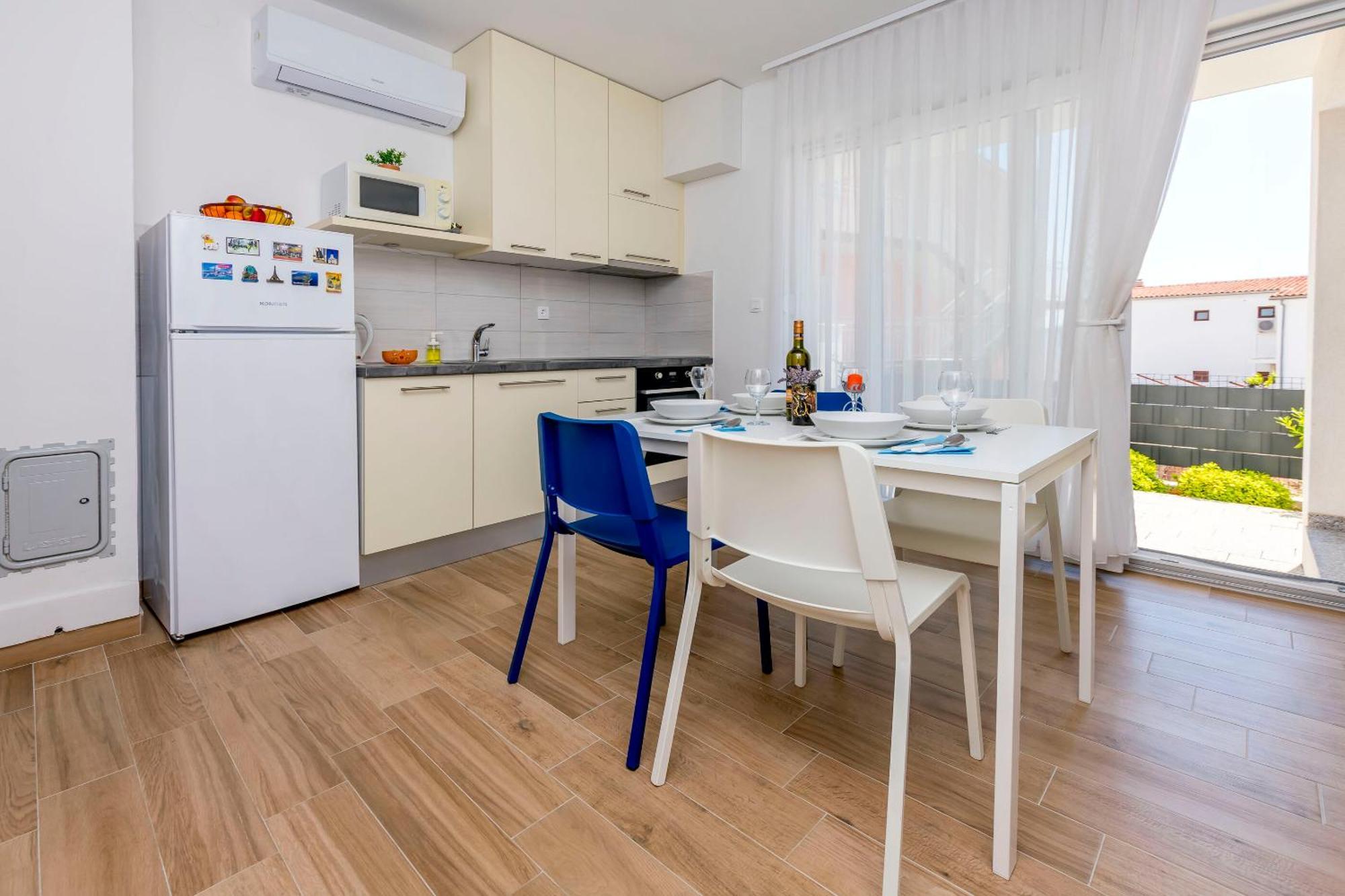 Apartments Tonka プリモシュテン 部屋 写真